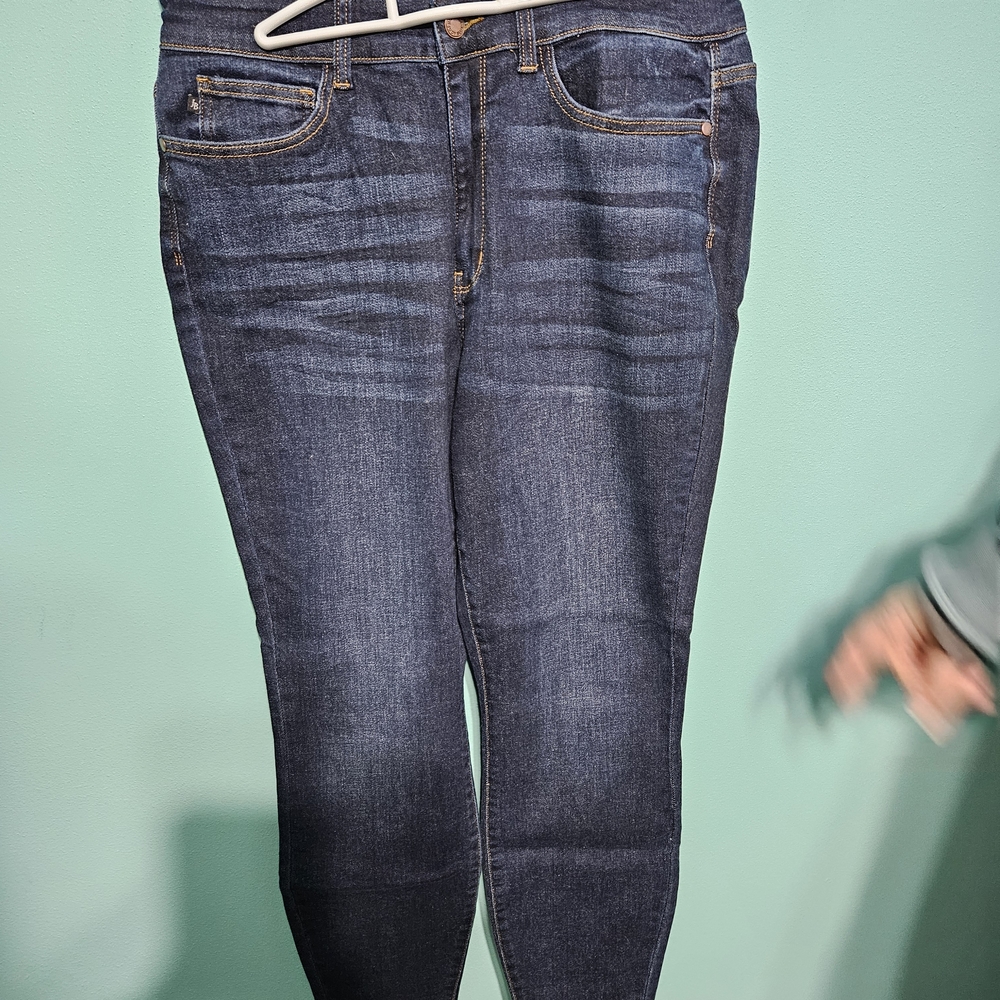 Judy Blue Dark Wash Skinny Jeans